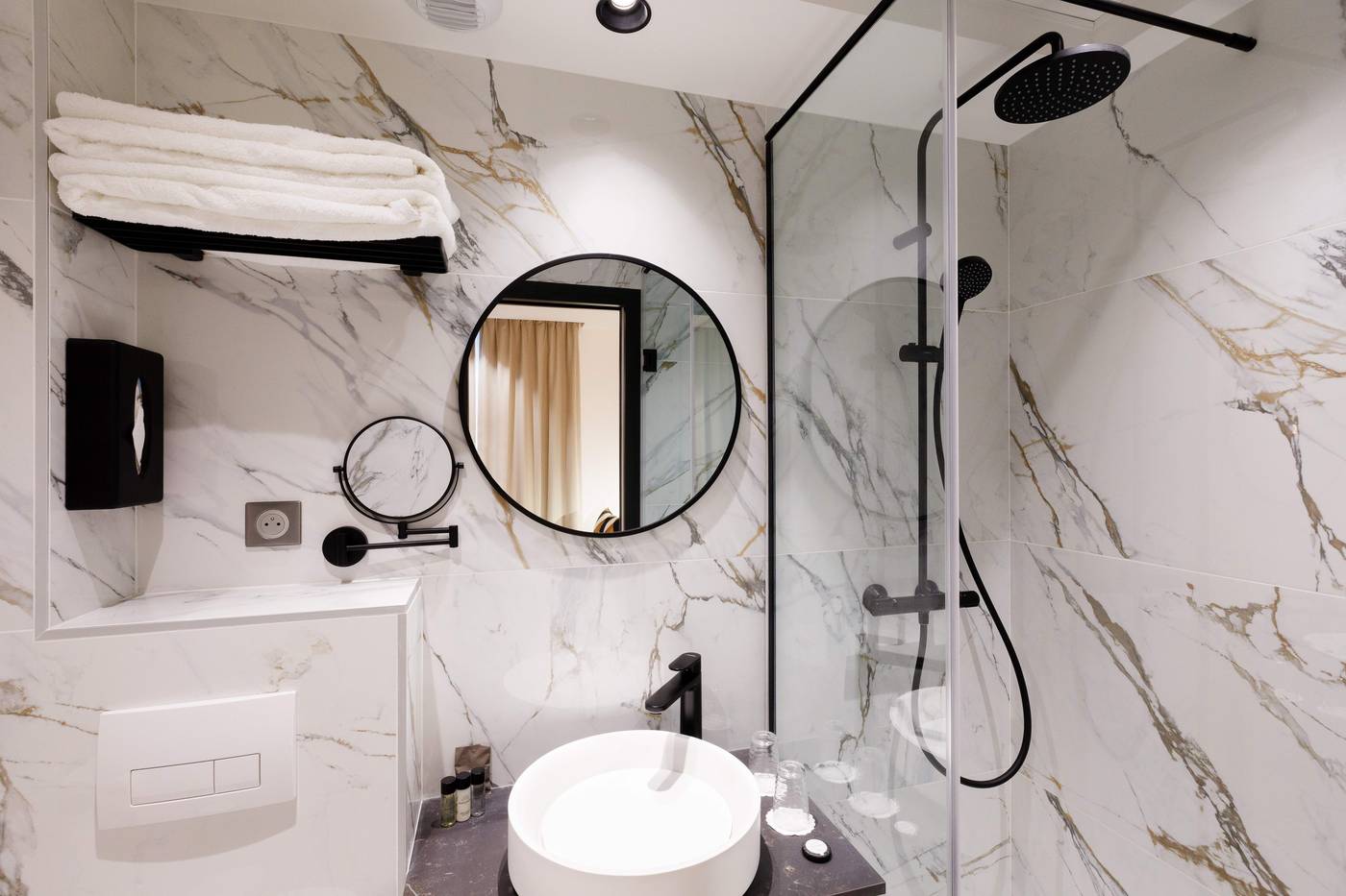 Star Champs Elysees-France-PARIS-Room-9