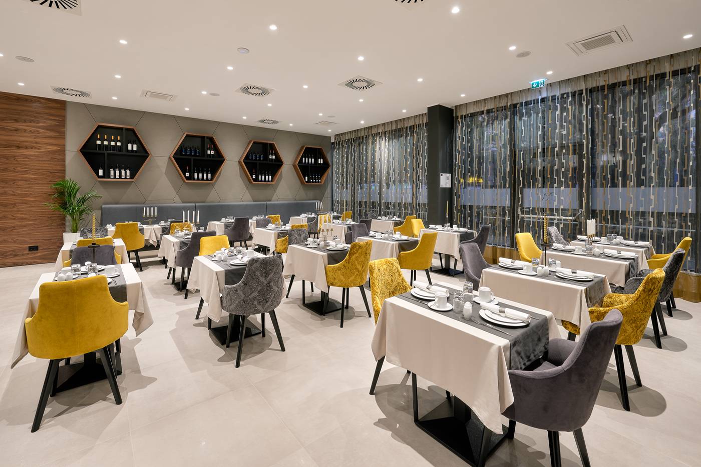 Sia-Split-Hotel-Restaurant-31