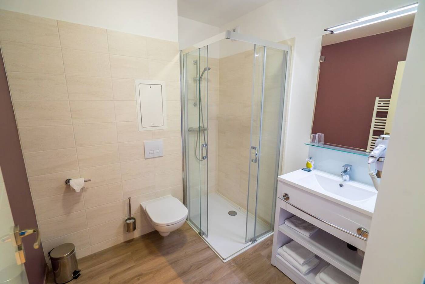 All-Suites-Choisy-Le-Roi-Room-30