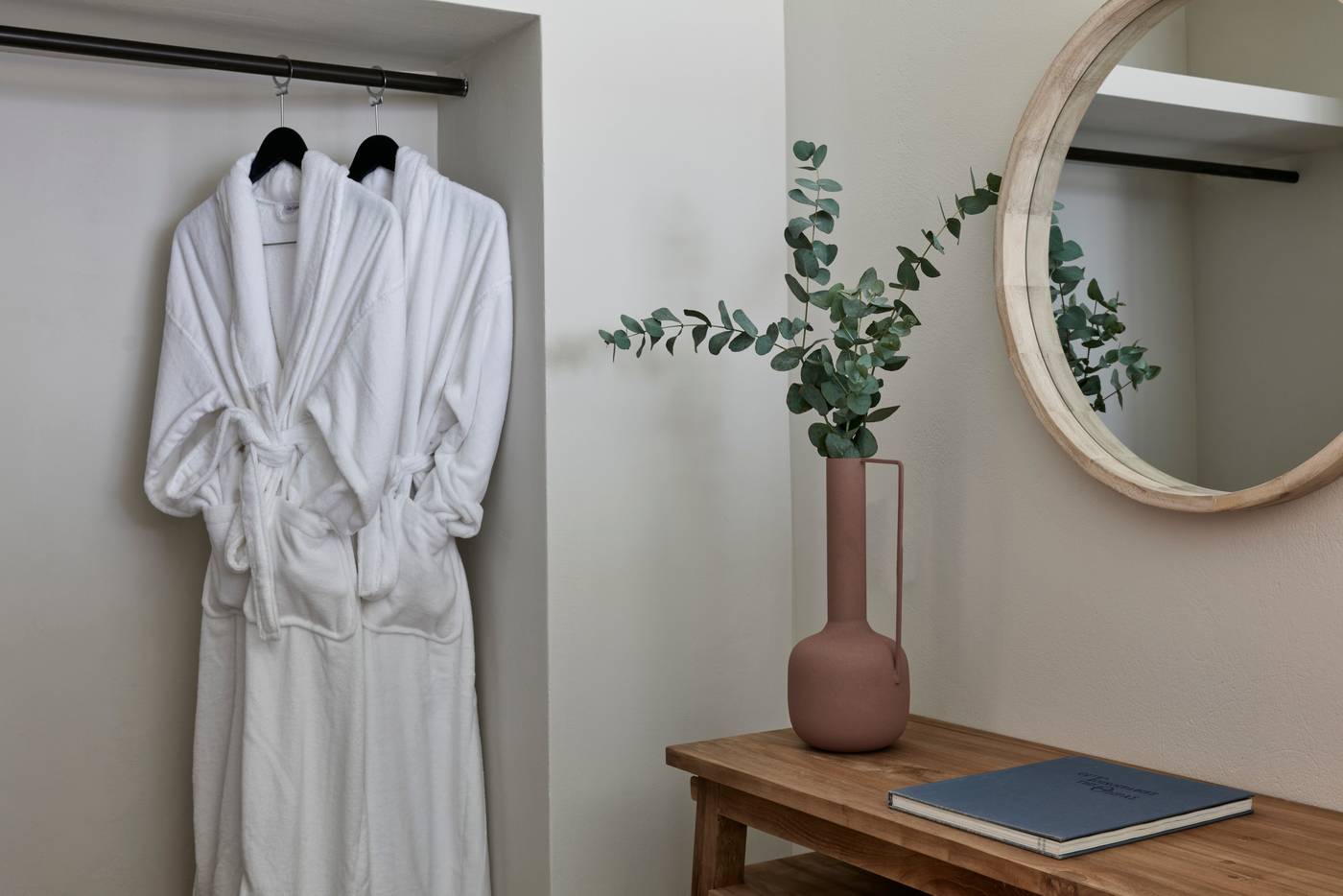 Apanemo-Hotel-Room-40