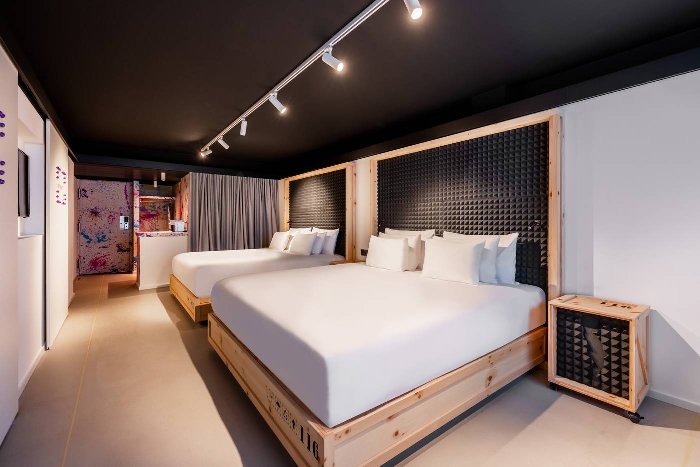 nhow-Brussels-Bloom-Room-36