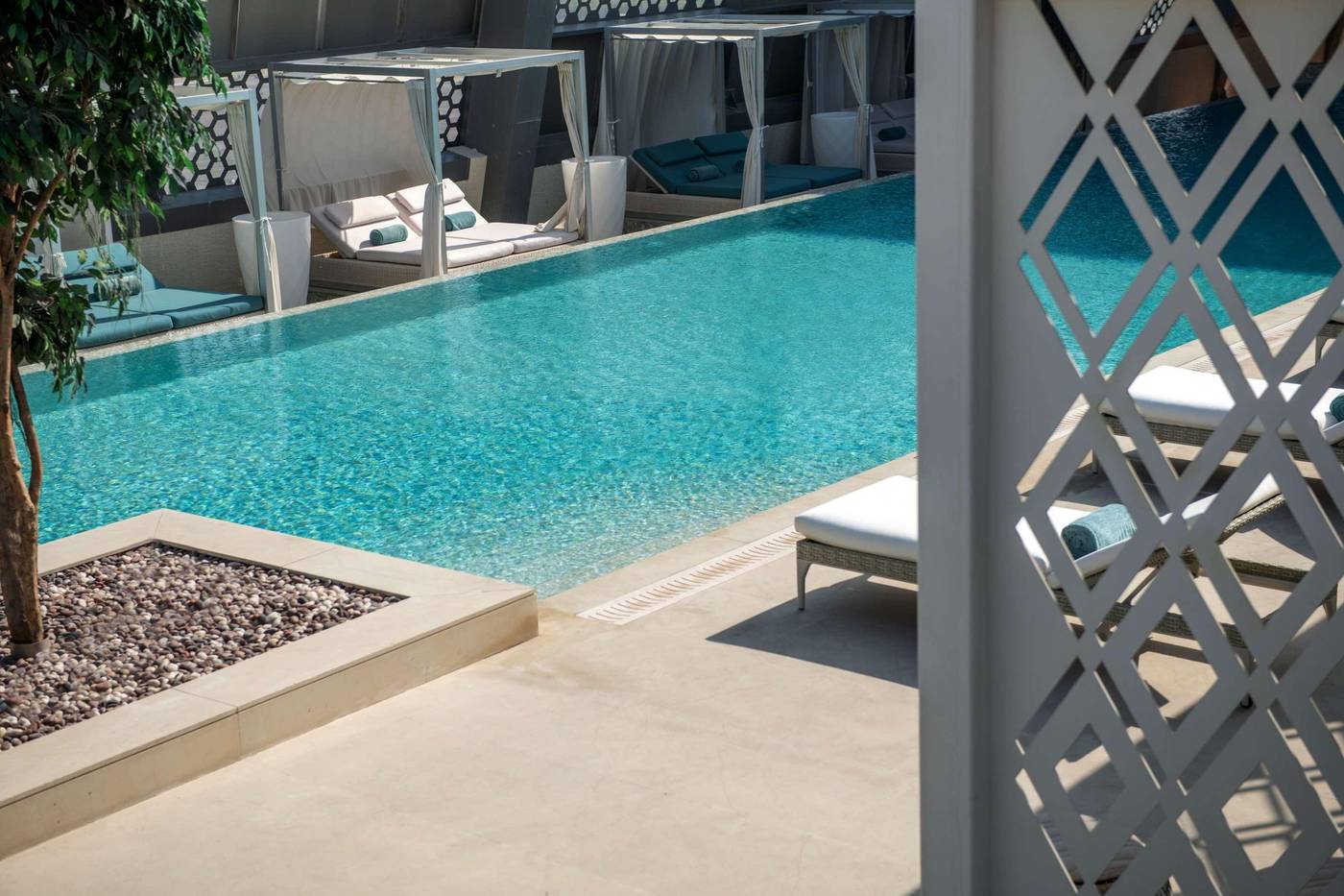 Steigenberger-Hotel-Doha-Pool-66