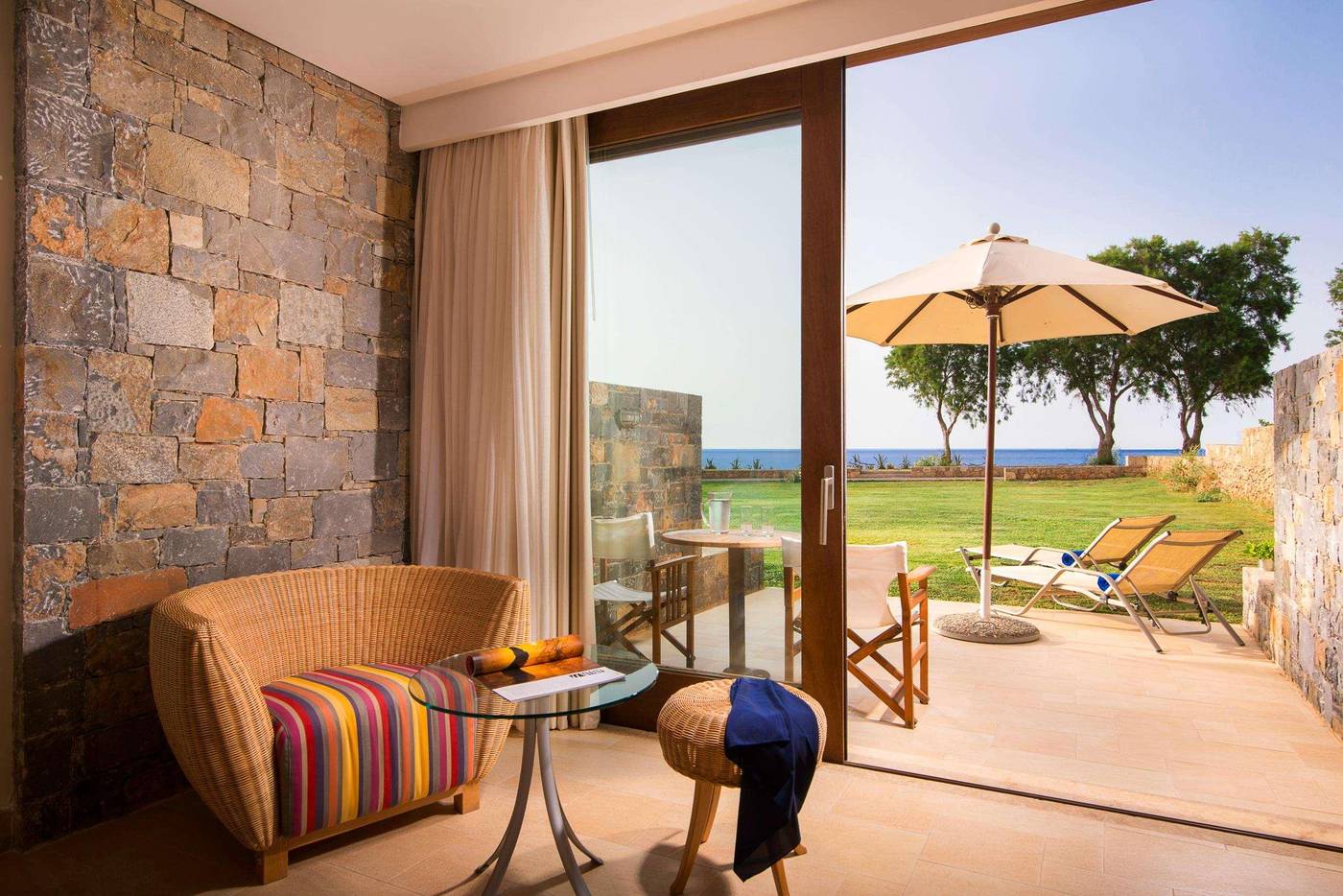 Kernos-Beach-Room-60