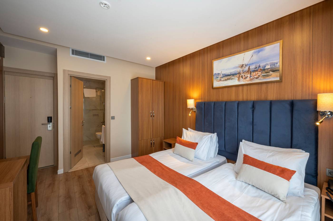 Harmony-Hotel-Istanbul-Room-25