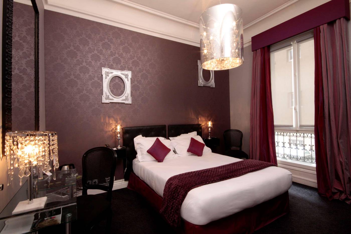 Hotel-Claridge-Worldhotel-Room-31