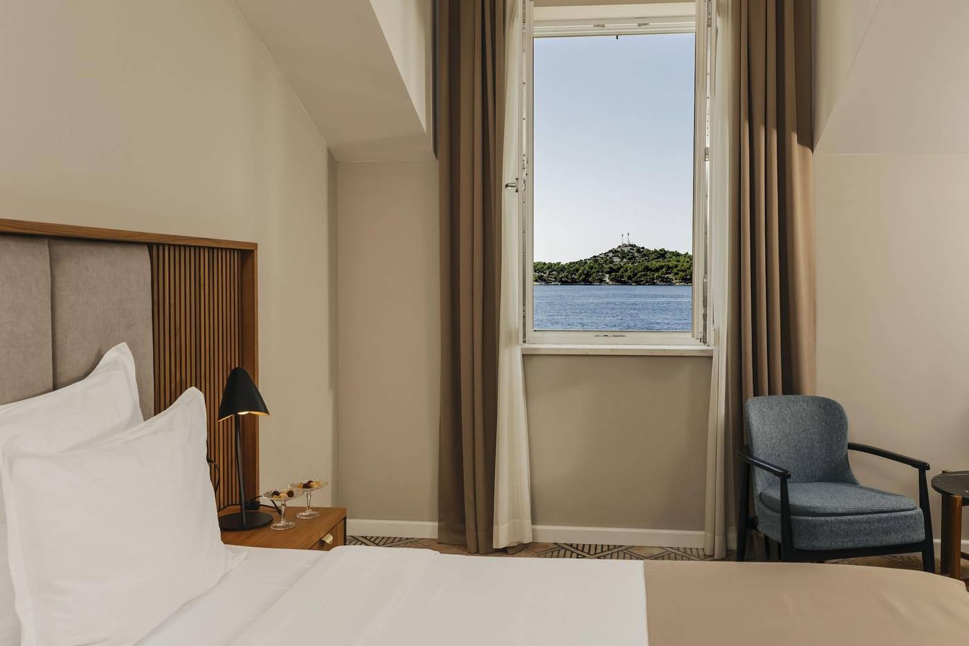 Armerun-Heritage-Hotel---Residences-Room-28