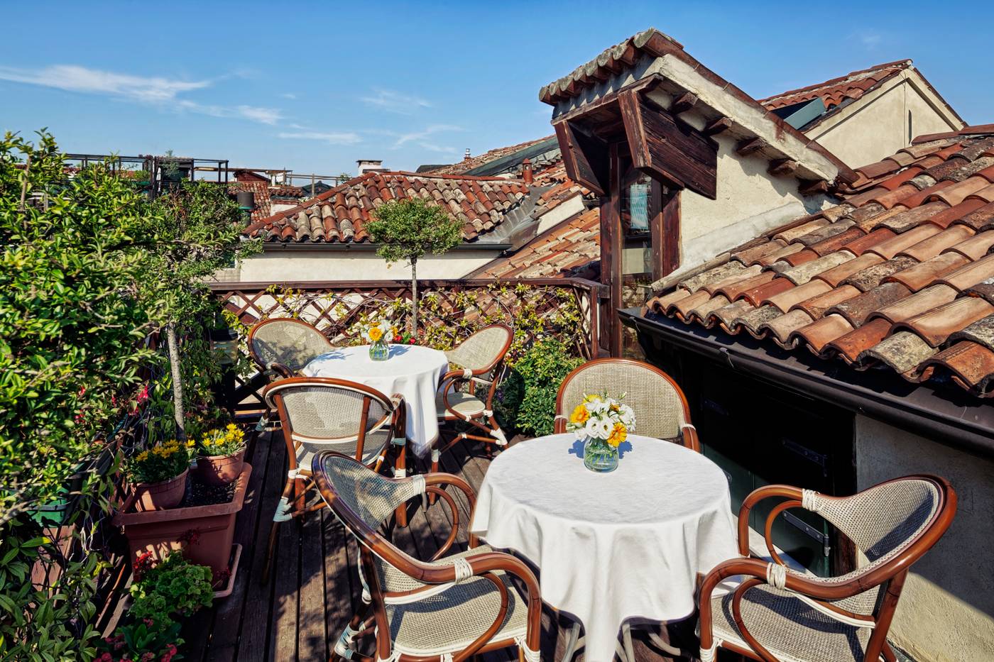 Antica-Locanda-Al-Gambero-Terrace-51