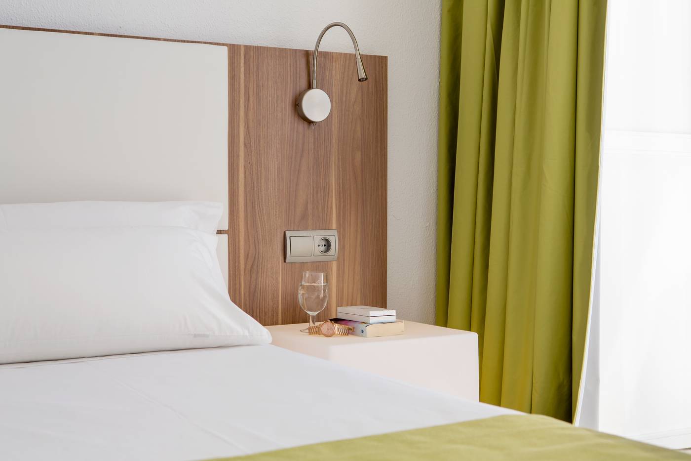 Cala-Blanca-Sun-Hotel-Room-15