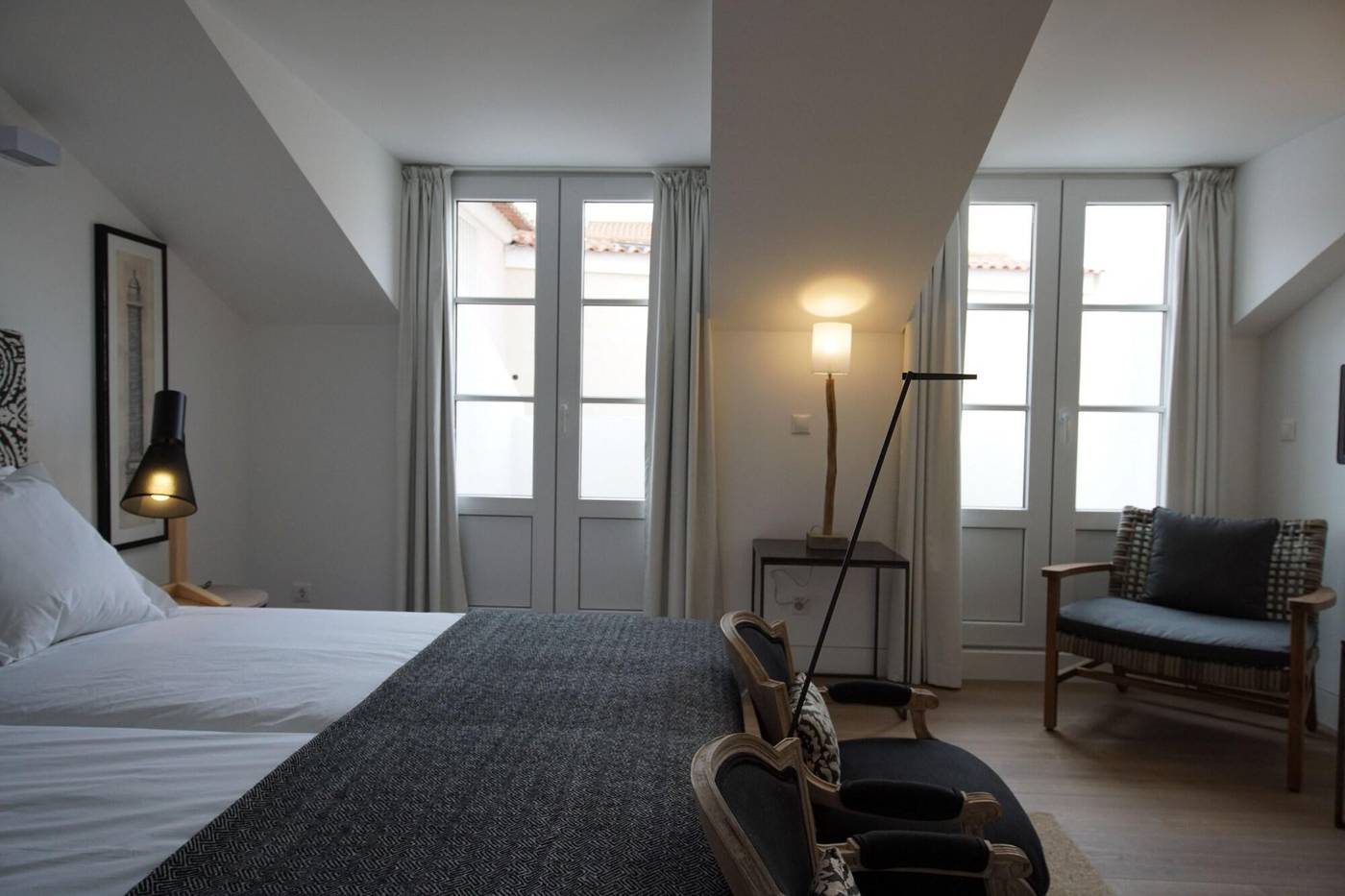 Alma-Moura-Residences-Room-13