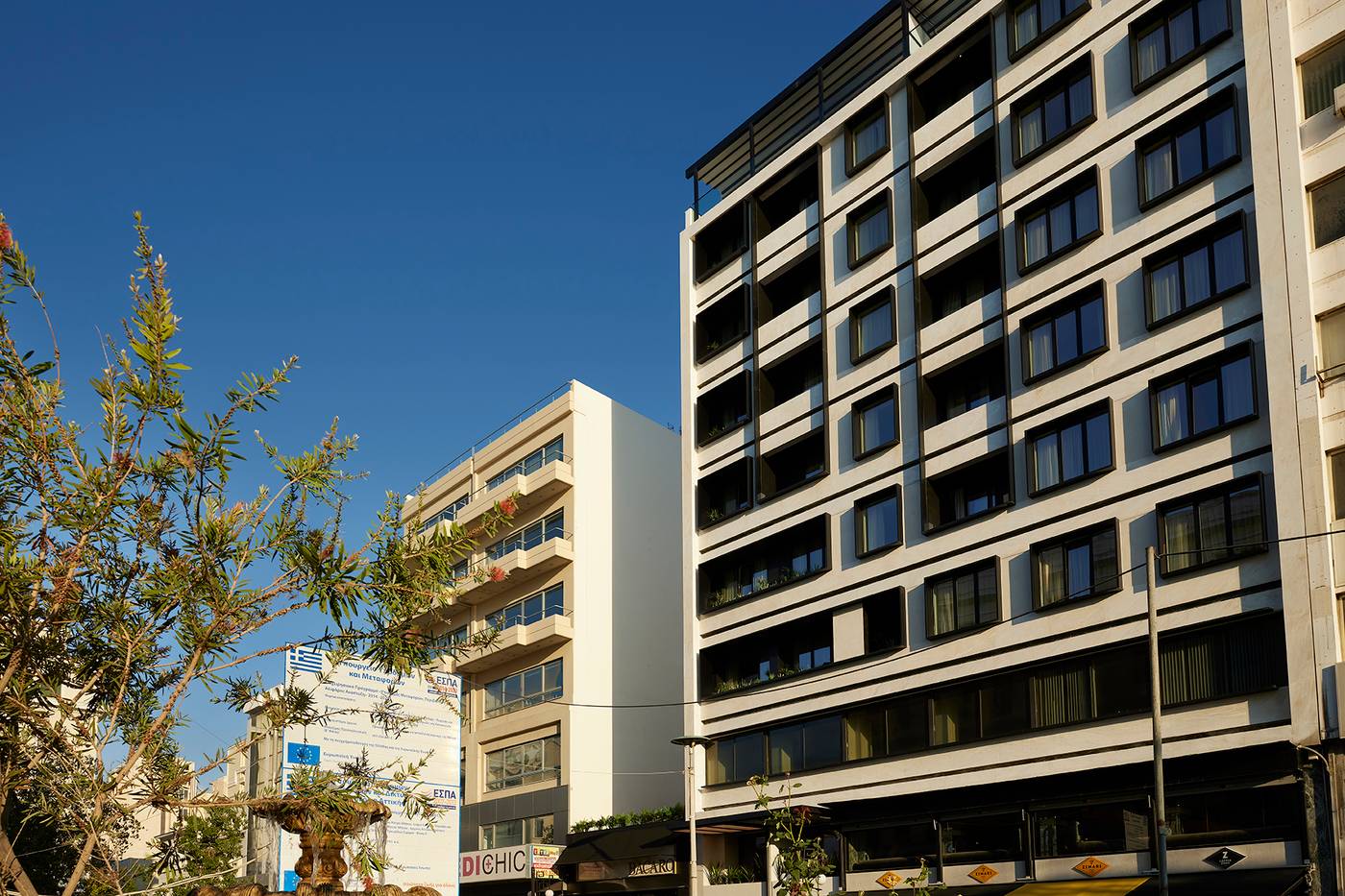 The-Port-Square-Hotel-General-view-65