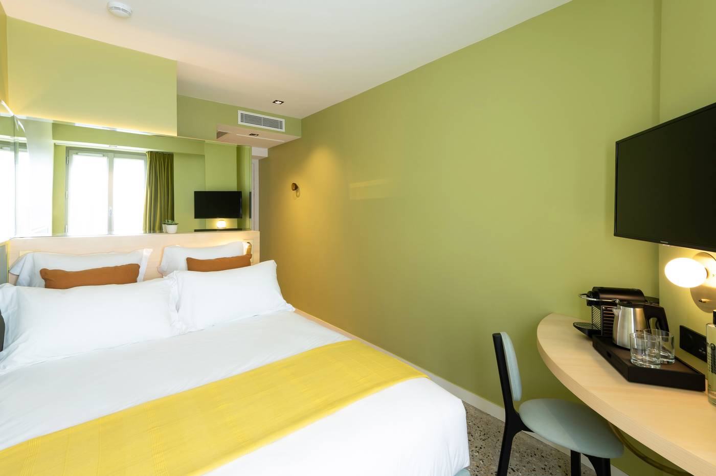 Hotel-Amoi-Paris-Room-25