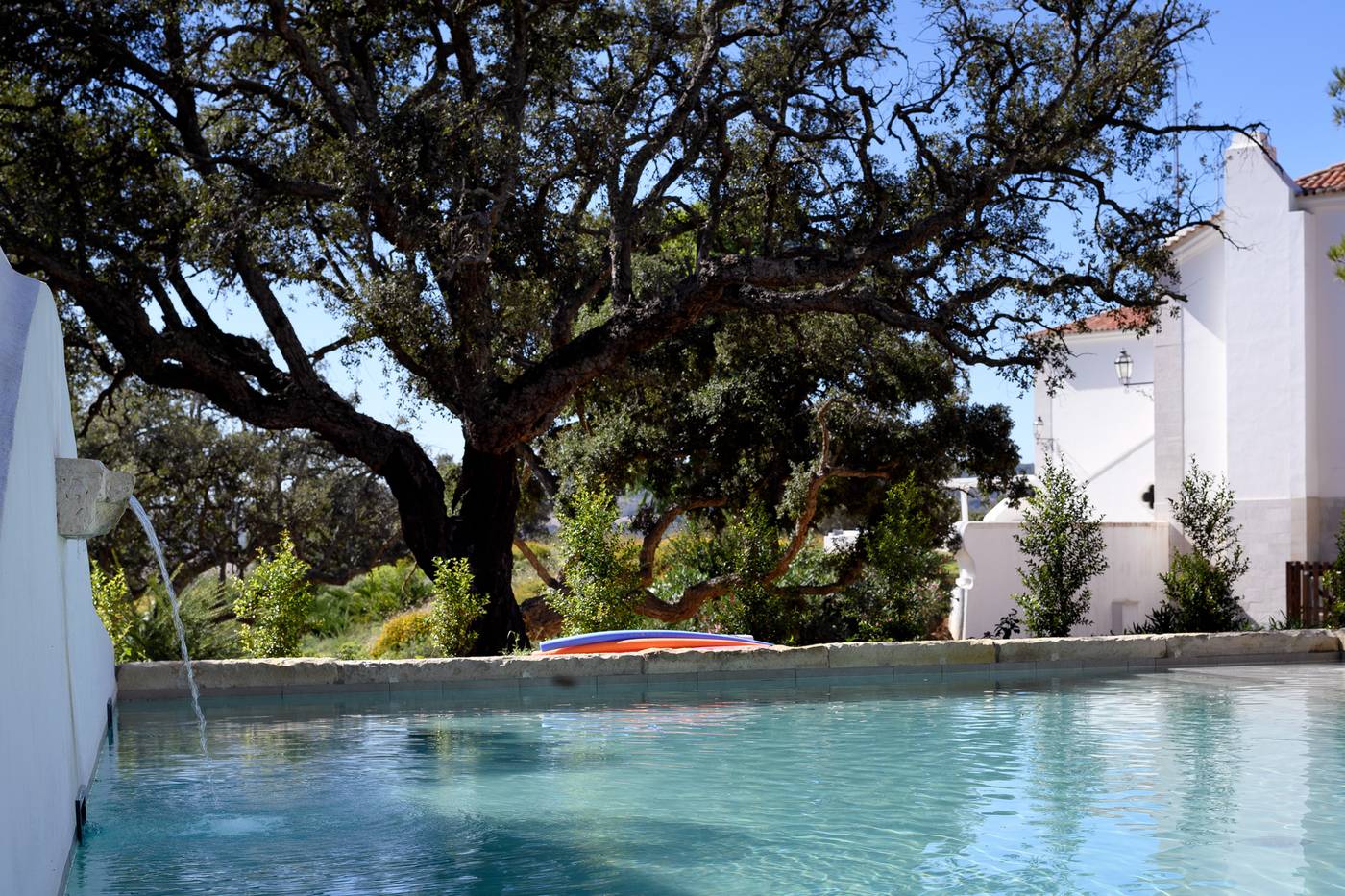 Casa-Palmela---Small-Luxury-Hotels---Villas-Pool-91