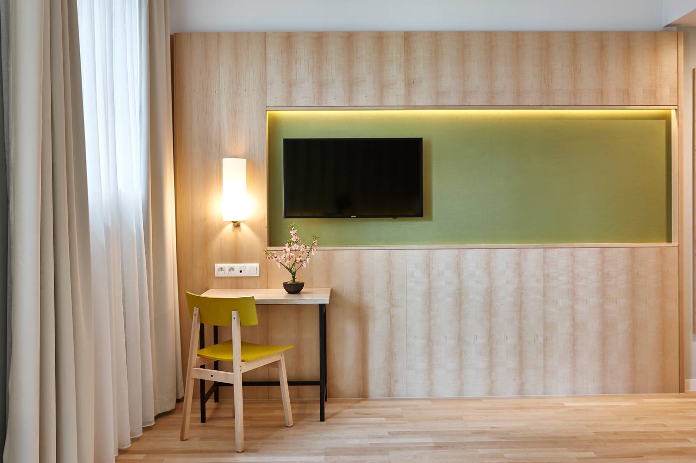 Yadoya-Hotel-Room-34