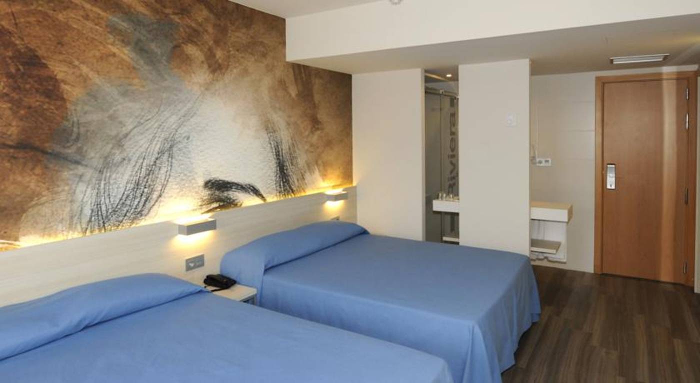 Riviera-Hotel-Room-28