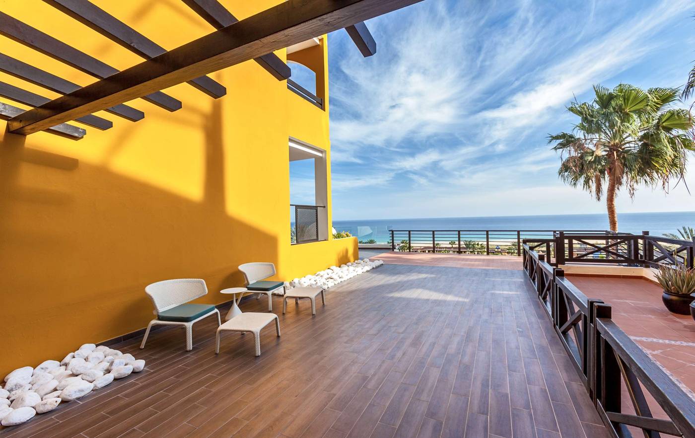 Occidental-Jand----a-Royal-Level-General-view-14