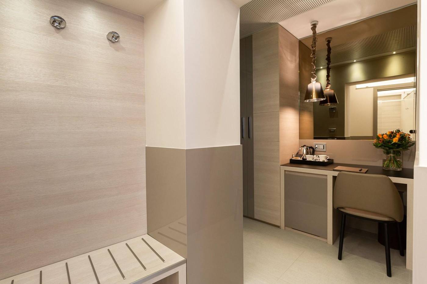 Harry-s-Bar-Trevi-Hotel---Restaurant-Room-41