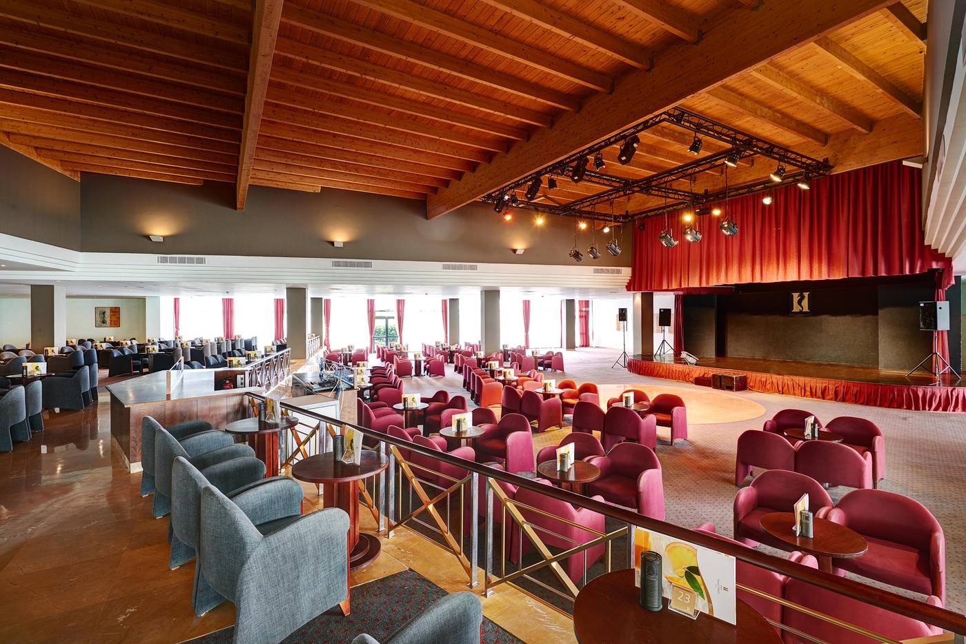 Hipotels-Natura-Palace-Bar-49