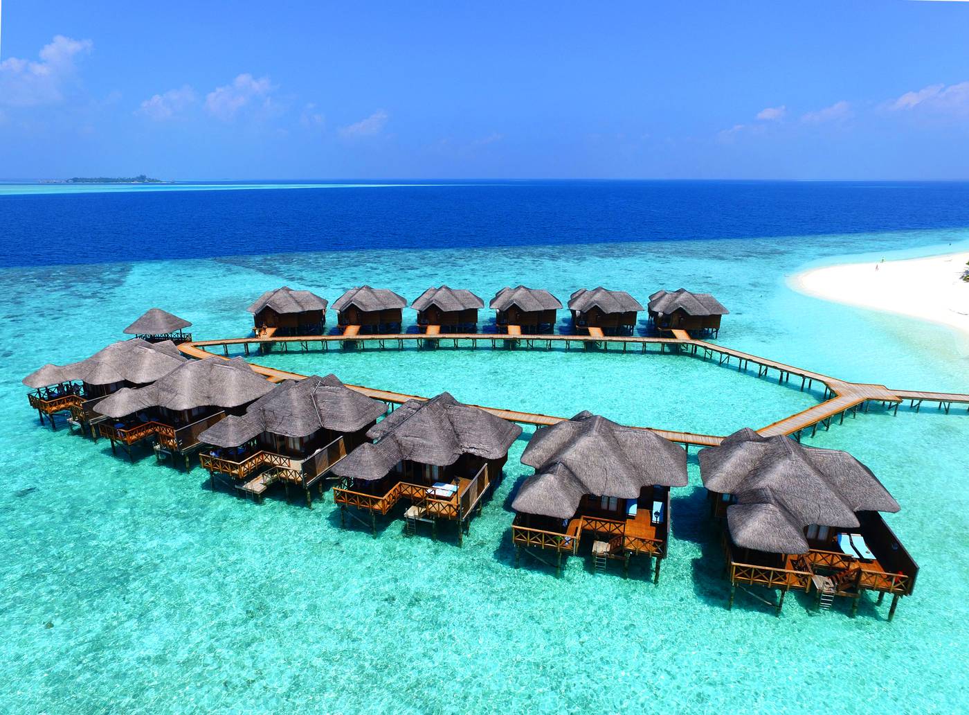 Fihalhohi Island Resort