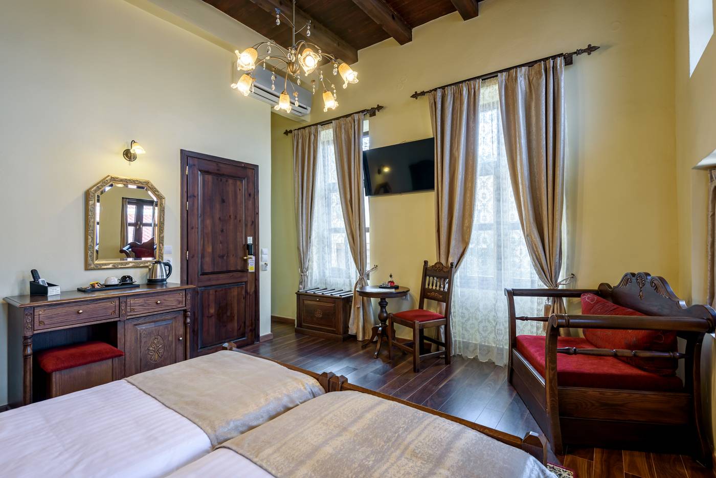 Porto-Del-Colombo-Room-7