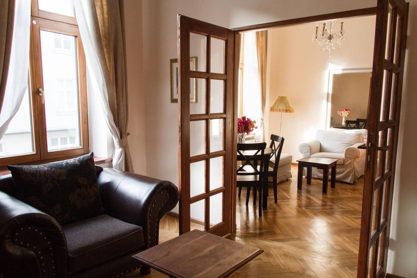 Lounge-Apartments-Room-44