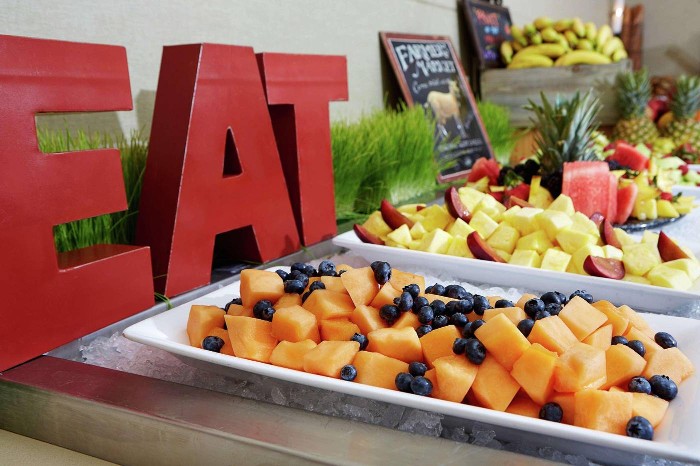 Beverly-Hilton-Restaurant-65