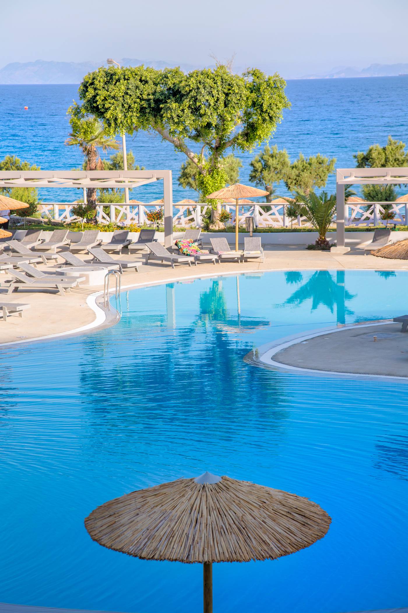 Akti-Imperial-Deluxe-Resort---Spa-Dolce-by-Wyndham-Pool-12