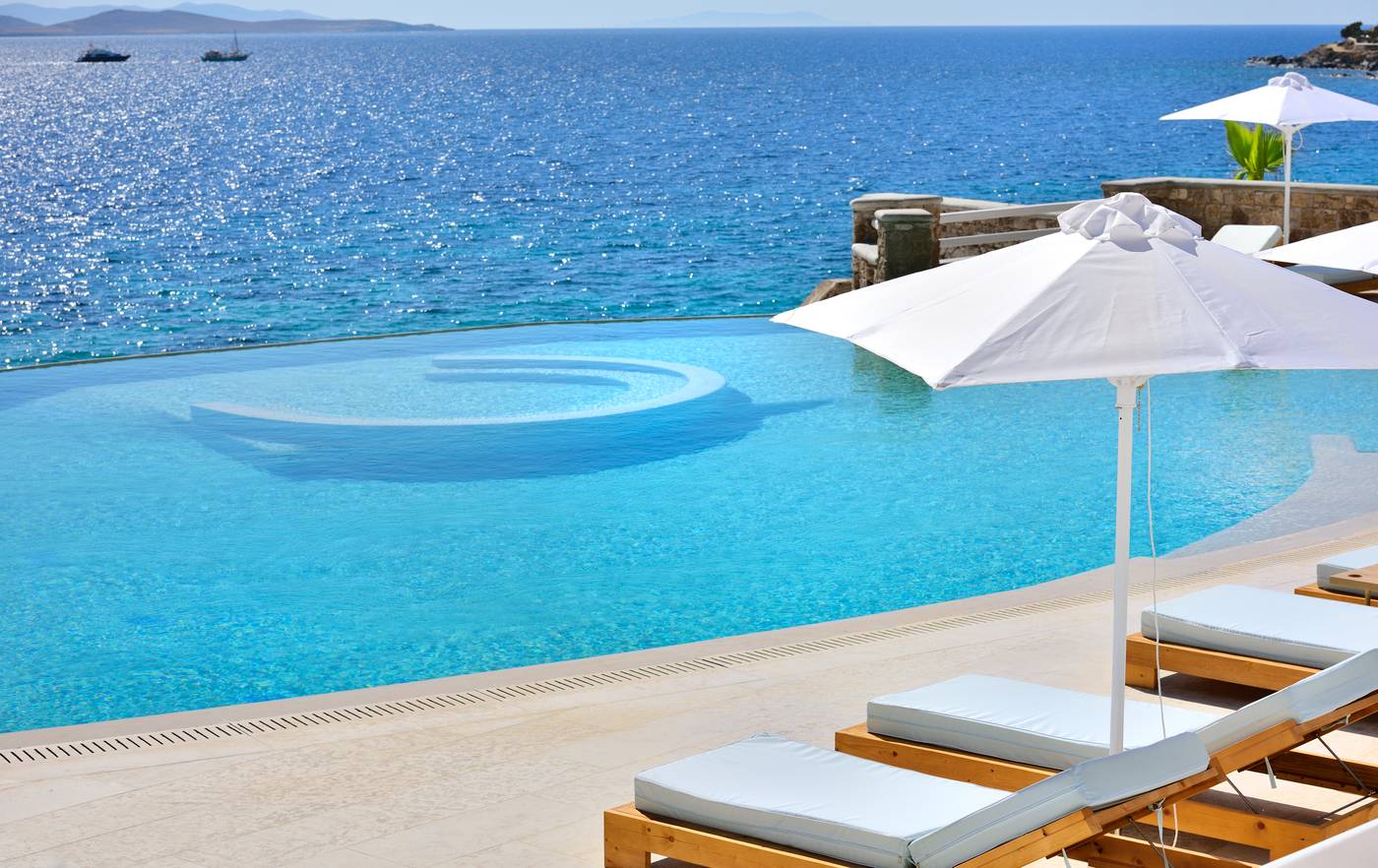 Anax-Resort-And-Spa-Pool-9