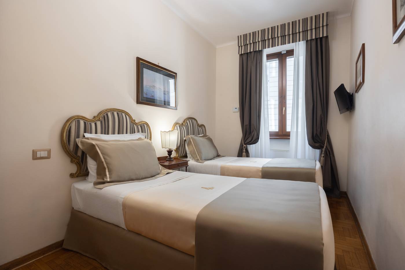 Hotel-Forum-Rome-Room-40