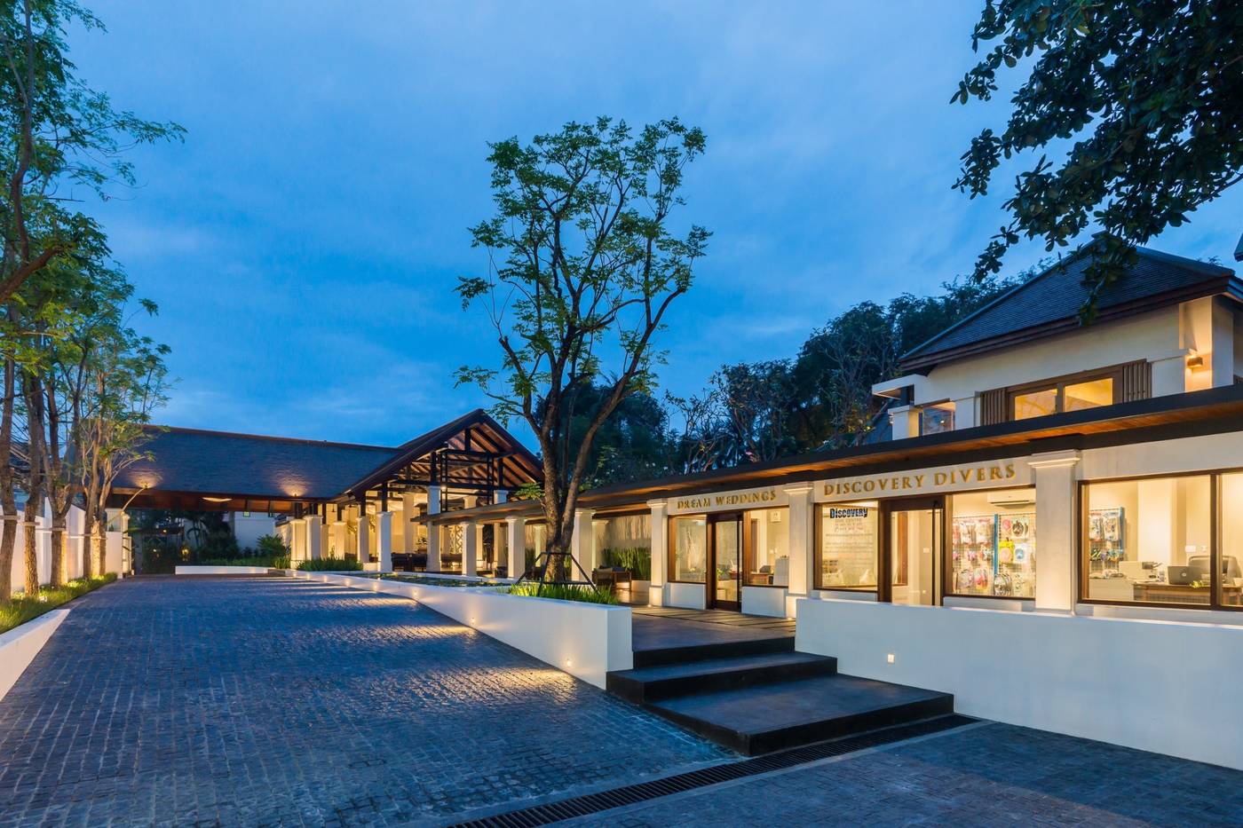 Chaweng-Regent-Beach-Resort-Lobby-10