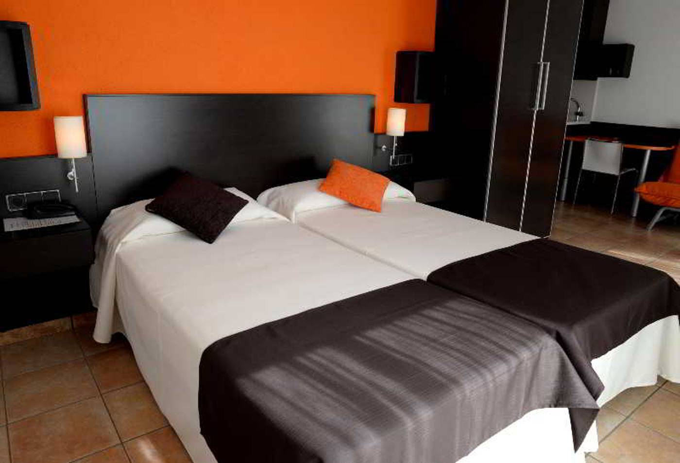 Pinar-del-Mar-Room-20