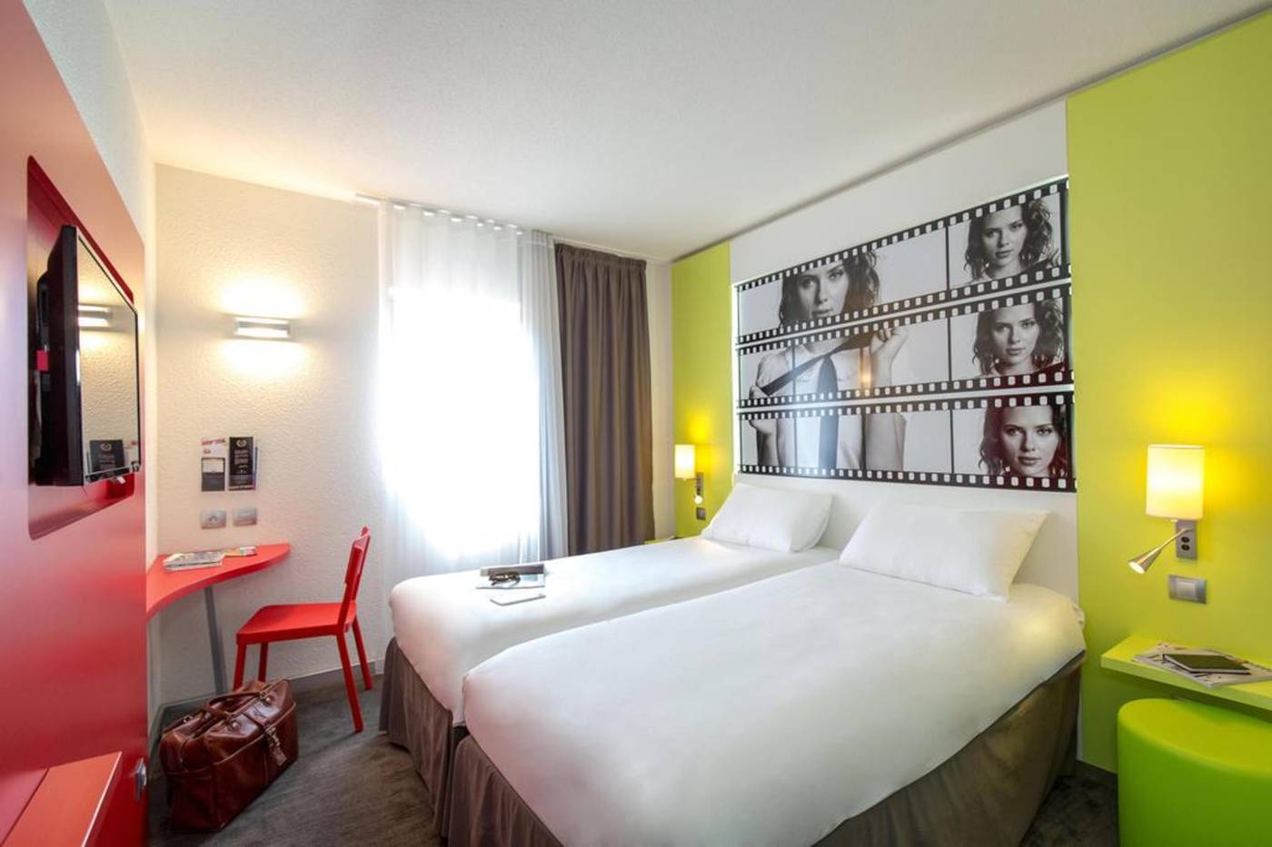 ibis-Styles-Cannes-Le-Cannet-Room-13