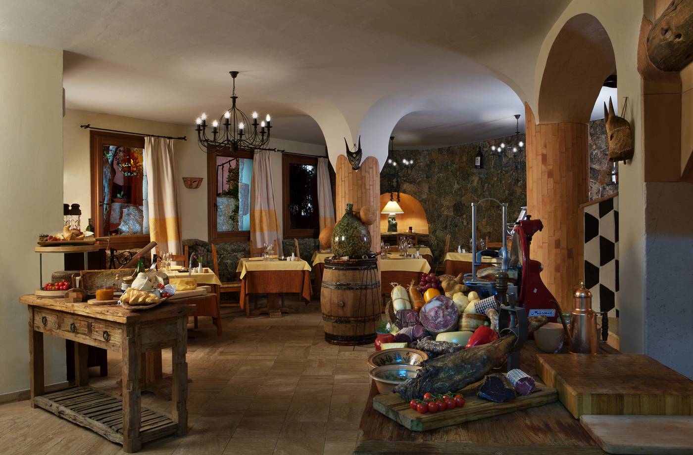 Arathena-Restaurant-32