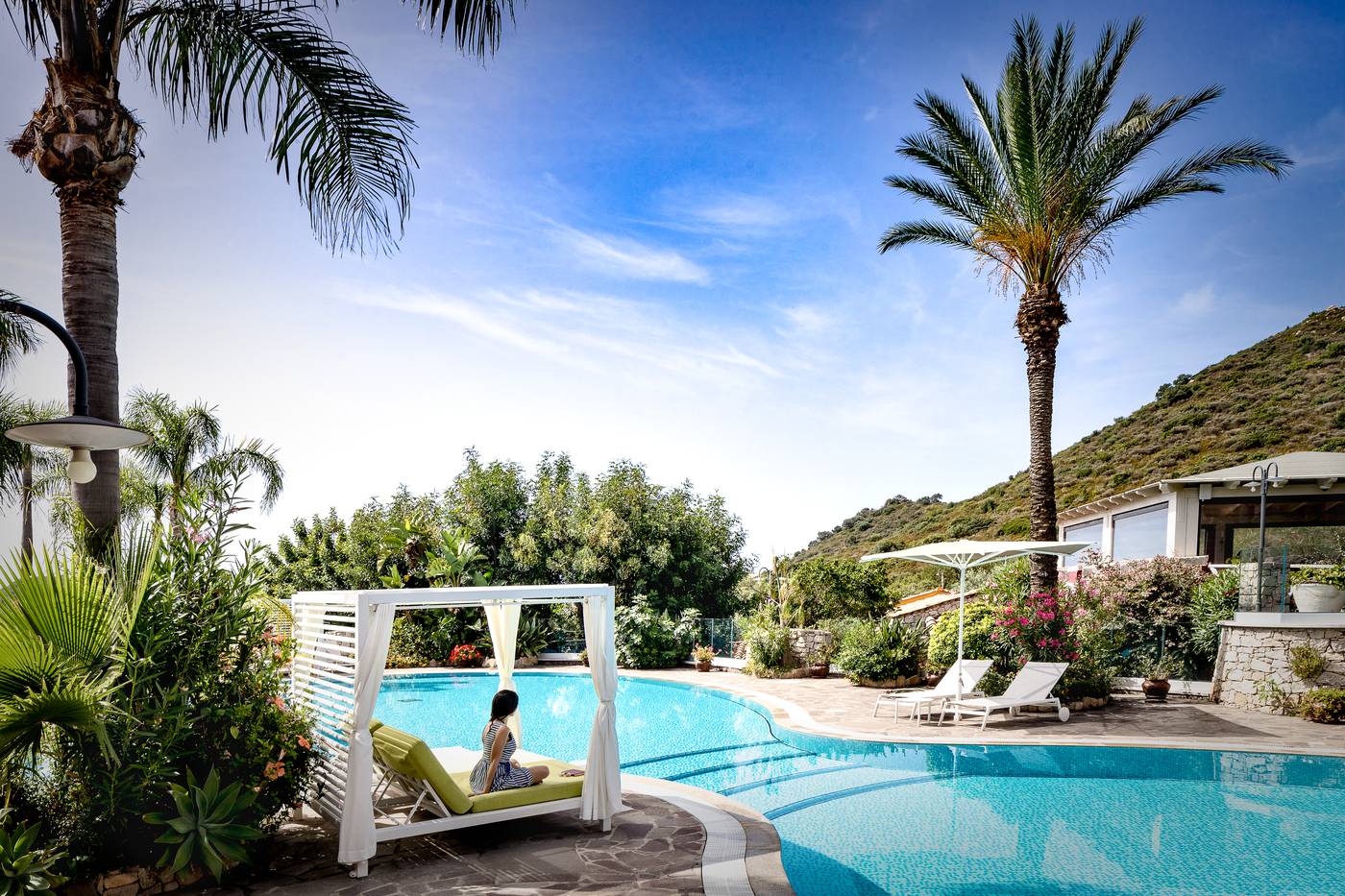 Cruccuris-Resort-Pool-13