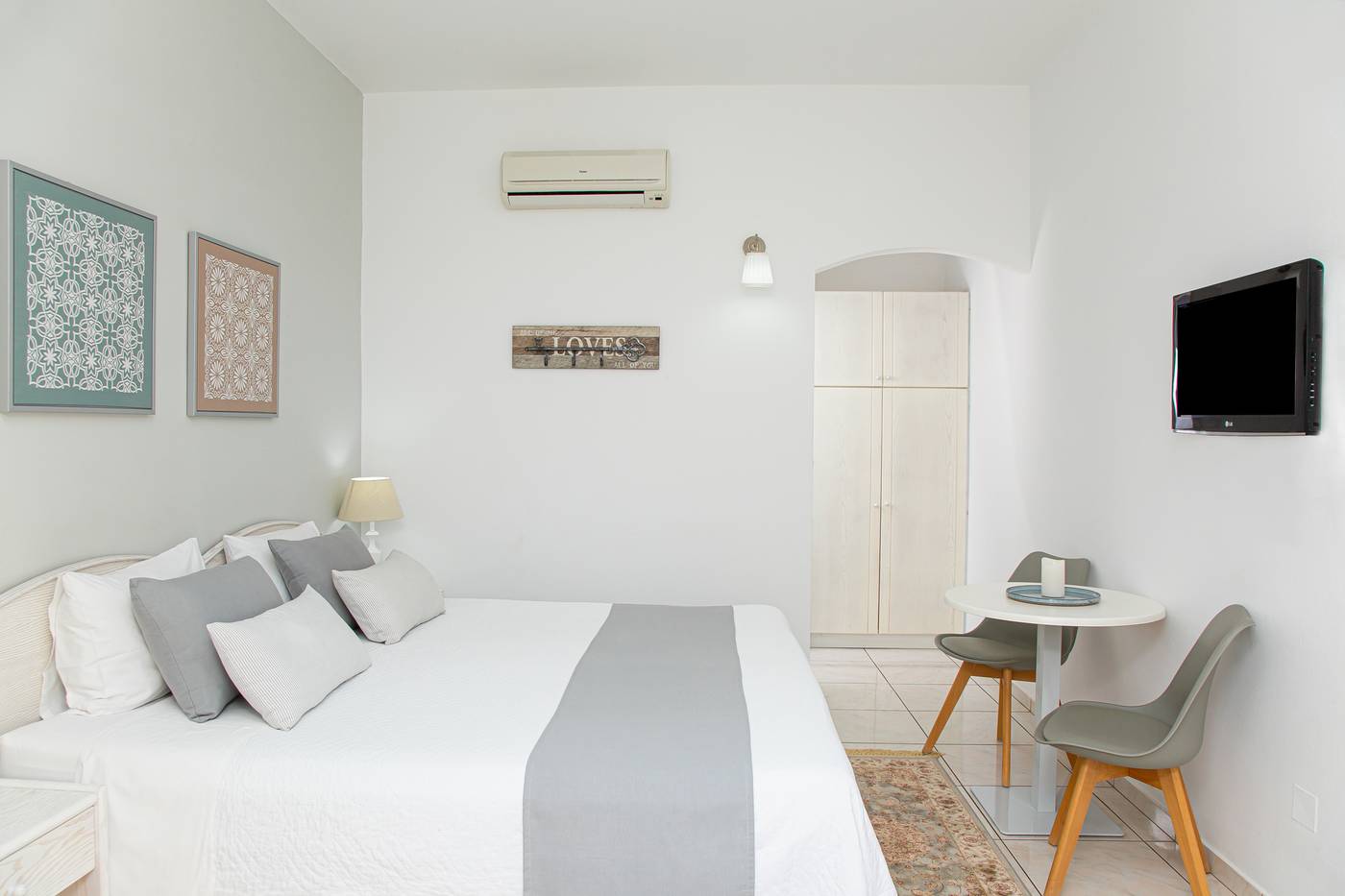 Villa-Mare-Monte-Room-23