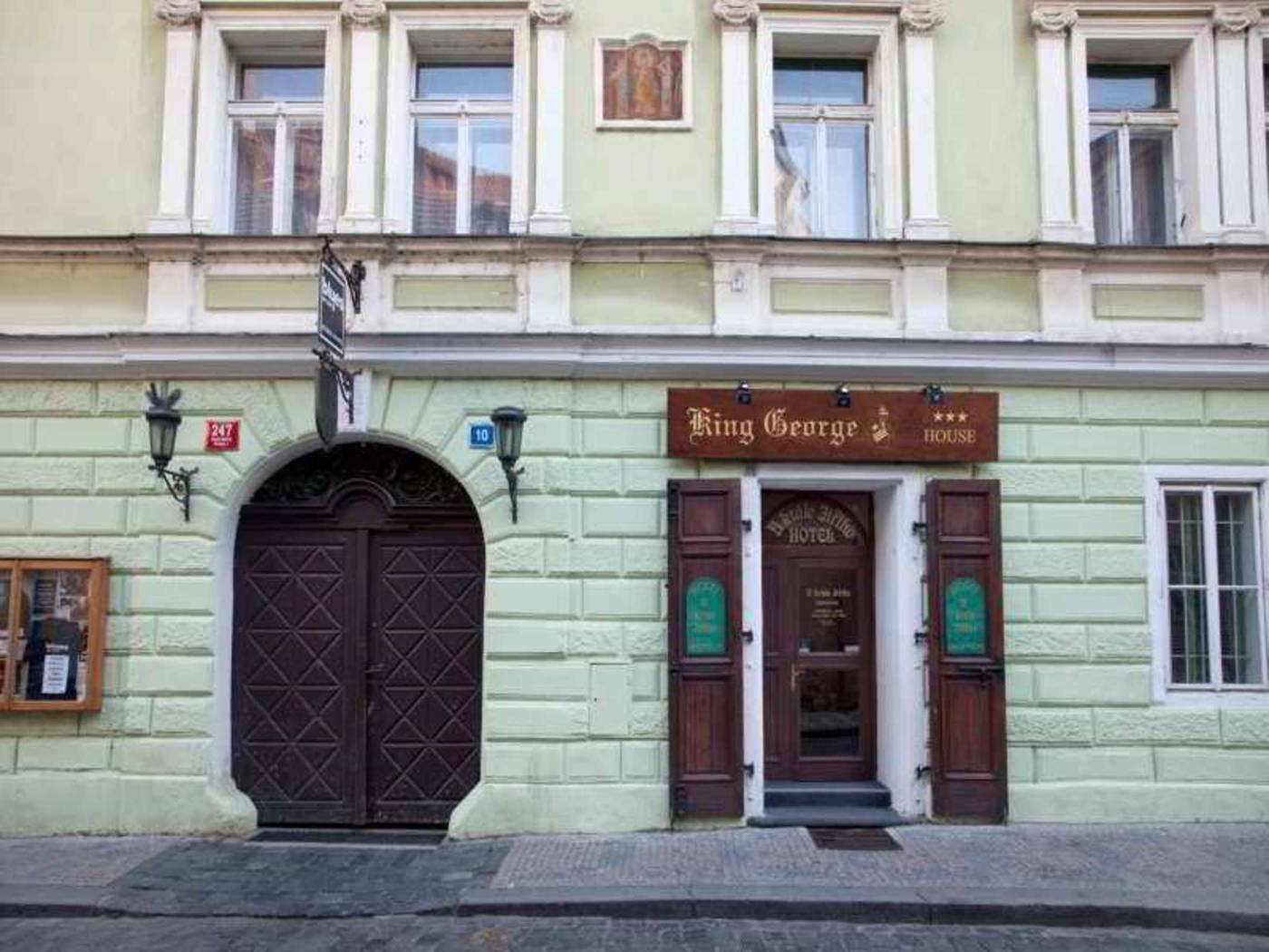 King-George-Hotel-General-view-11