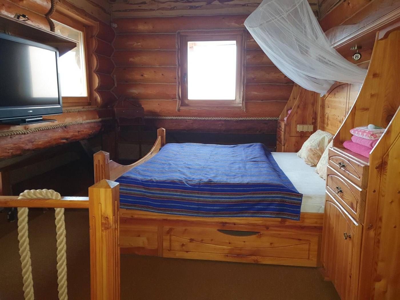 Resort-Svet-Lobby-26