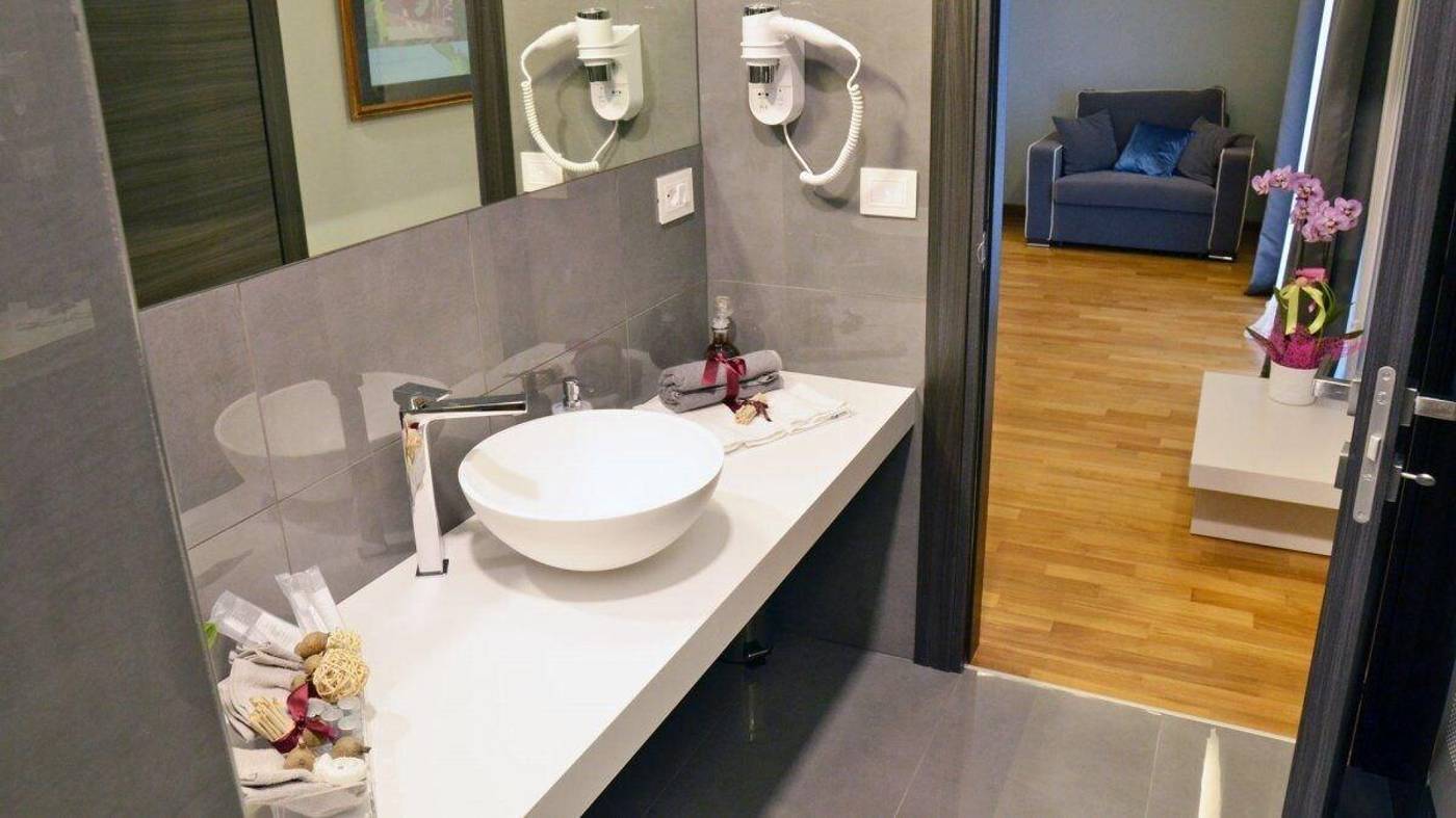 Borea Luxury B&B-Italy-PESCARA-Room-10