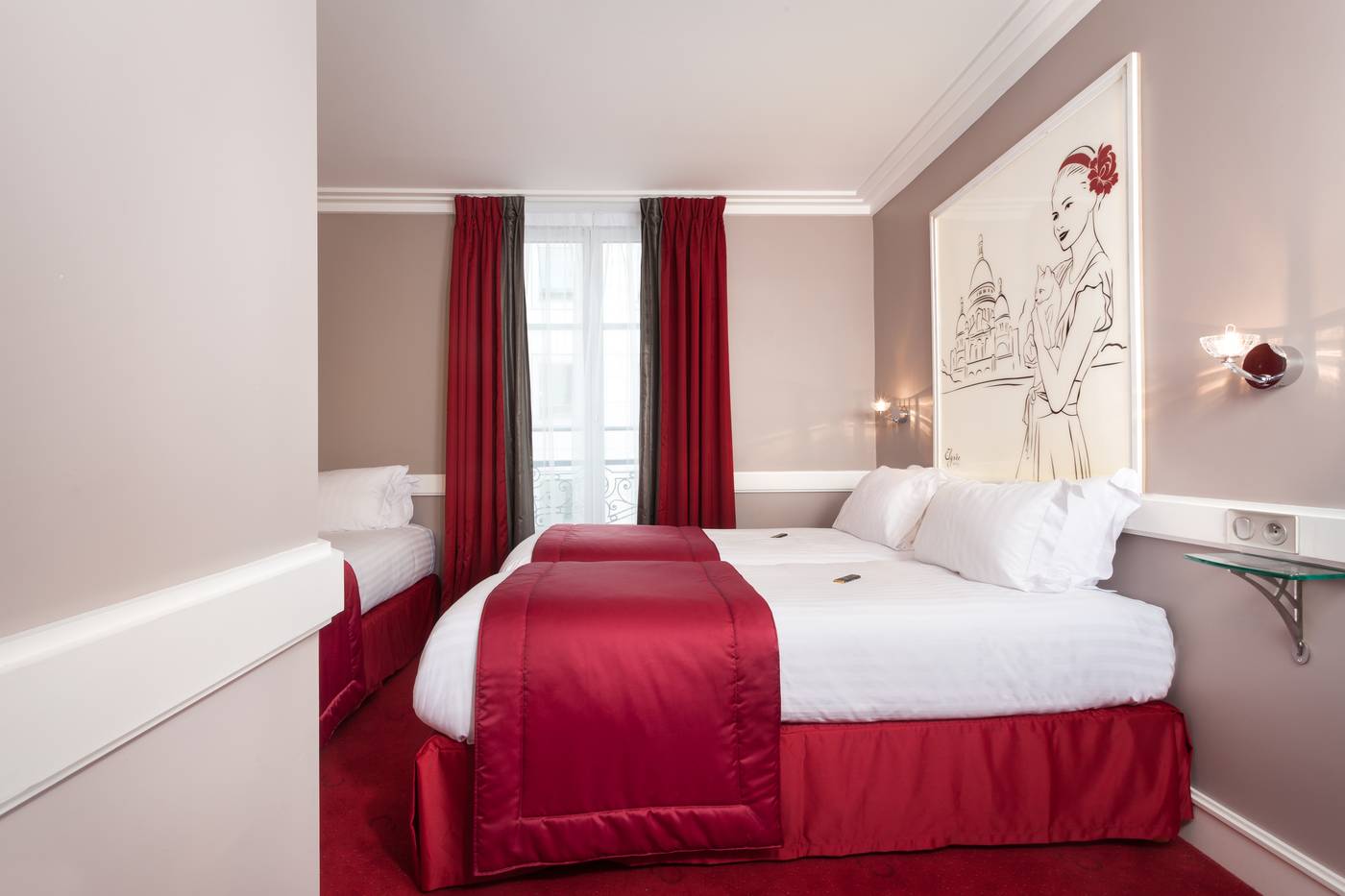 Hotel-Sleeping-Belle-Room-17