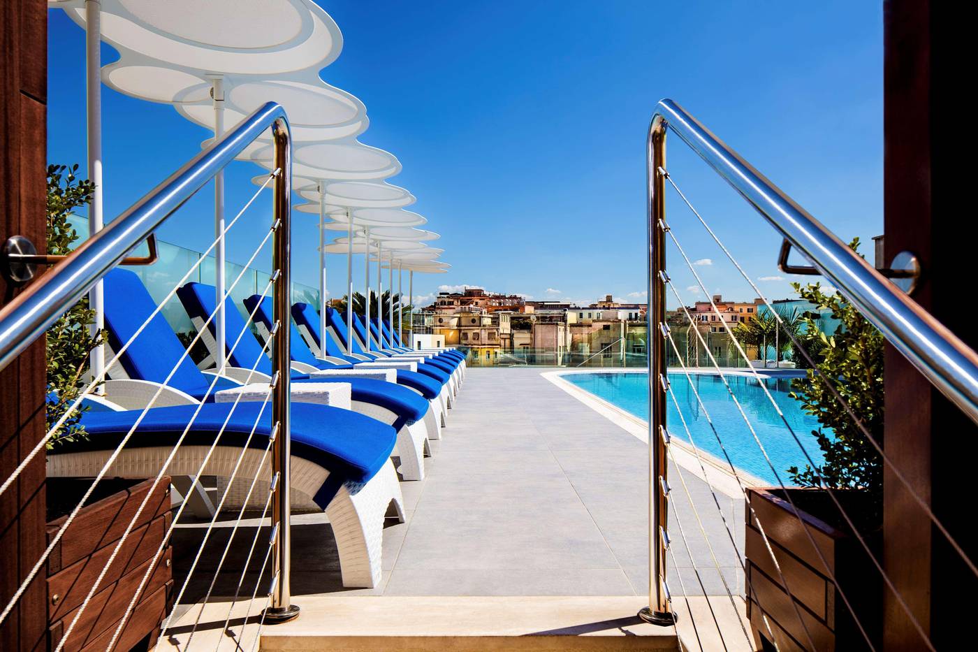 Aleph-Rome-Hotel--Curio-Collection-by-Hilton-Pool-2