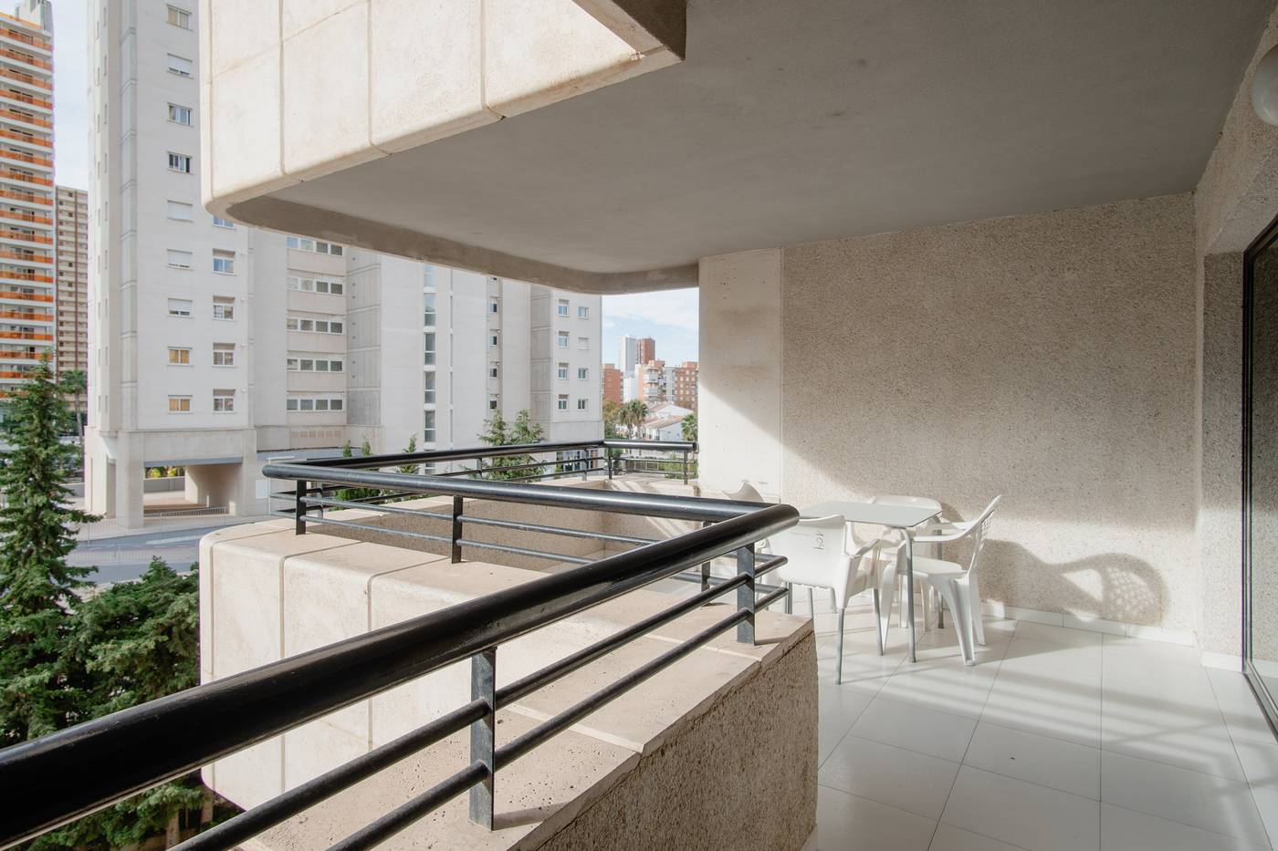 Luxmar-Apartments-Room-13