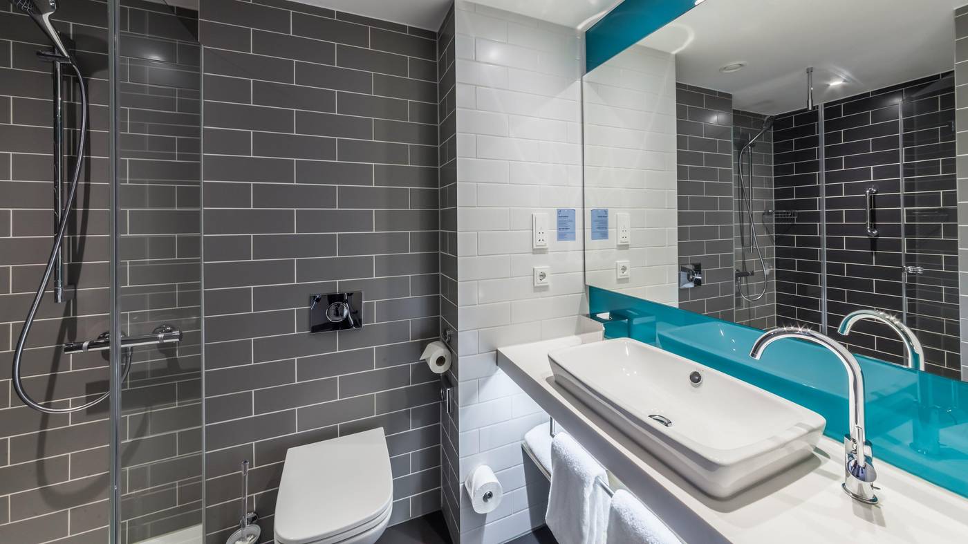 Holiday-Inn-Express-Munich-City-East-Room-57