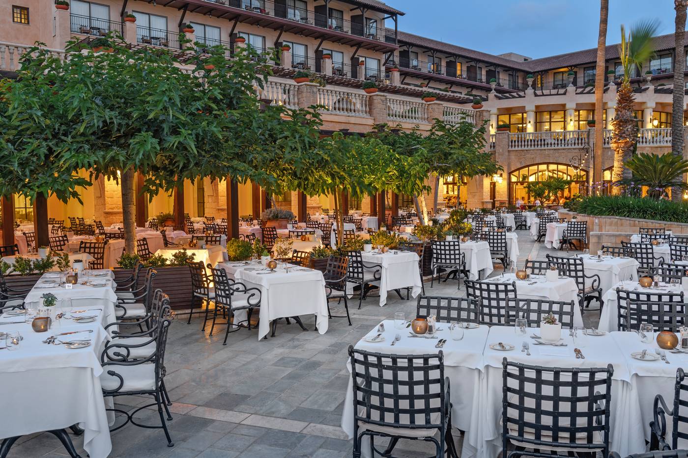 Elysium-Beach-Resort-Restaurant-13