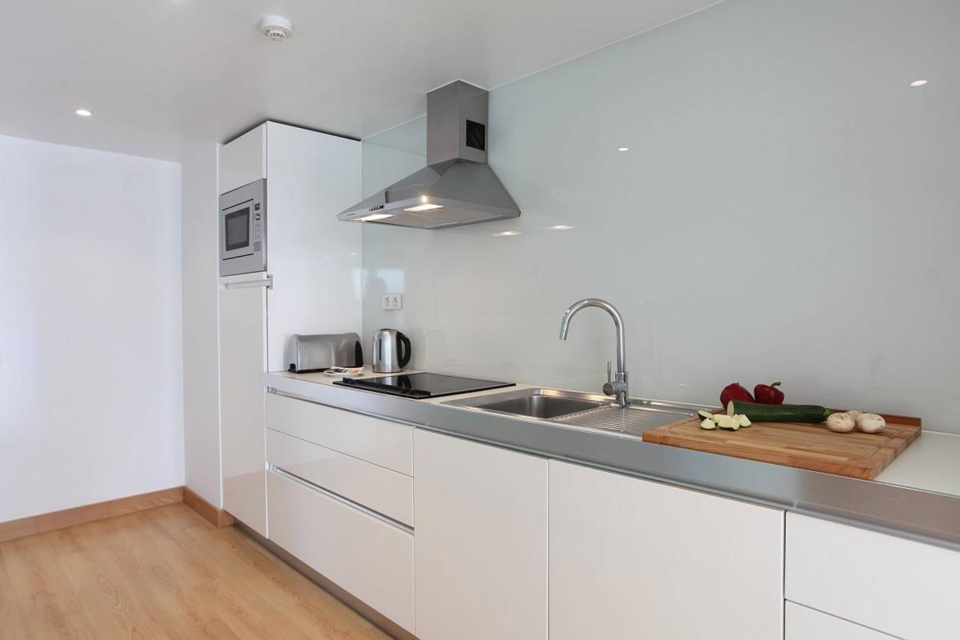 Marina-Club-II--Room-27