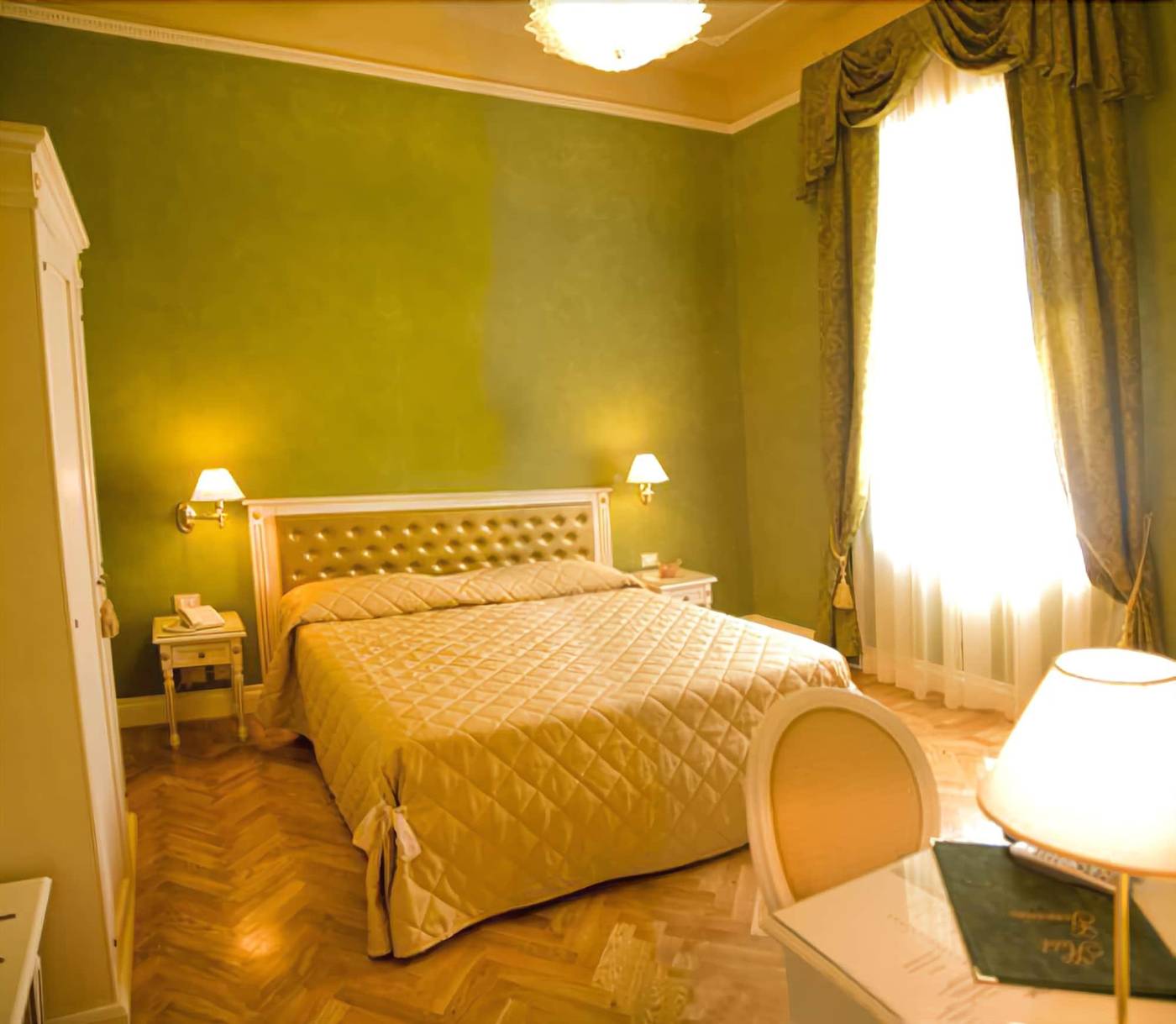Hotel-Gennarino-Room-42