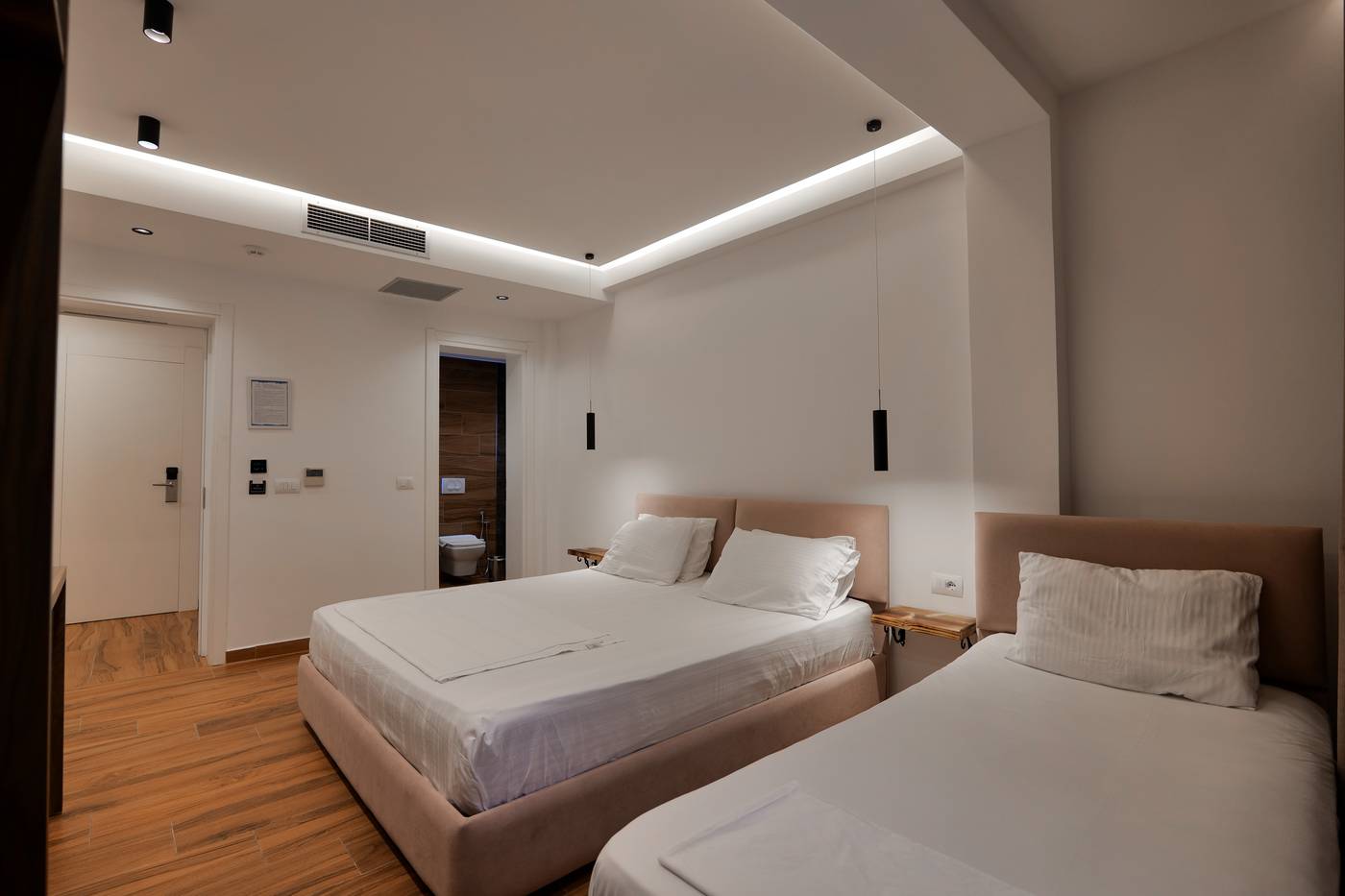 Havana-Albania-SARANDE-Room-8