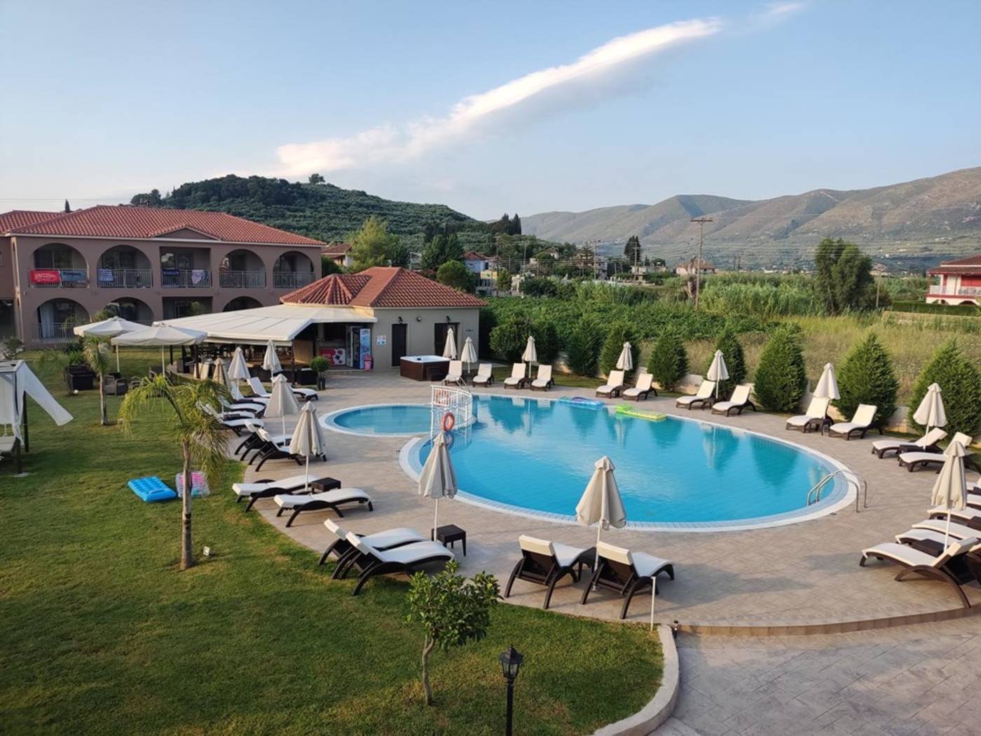 Eleni-s-Garden-General-view-6