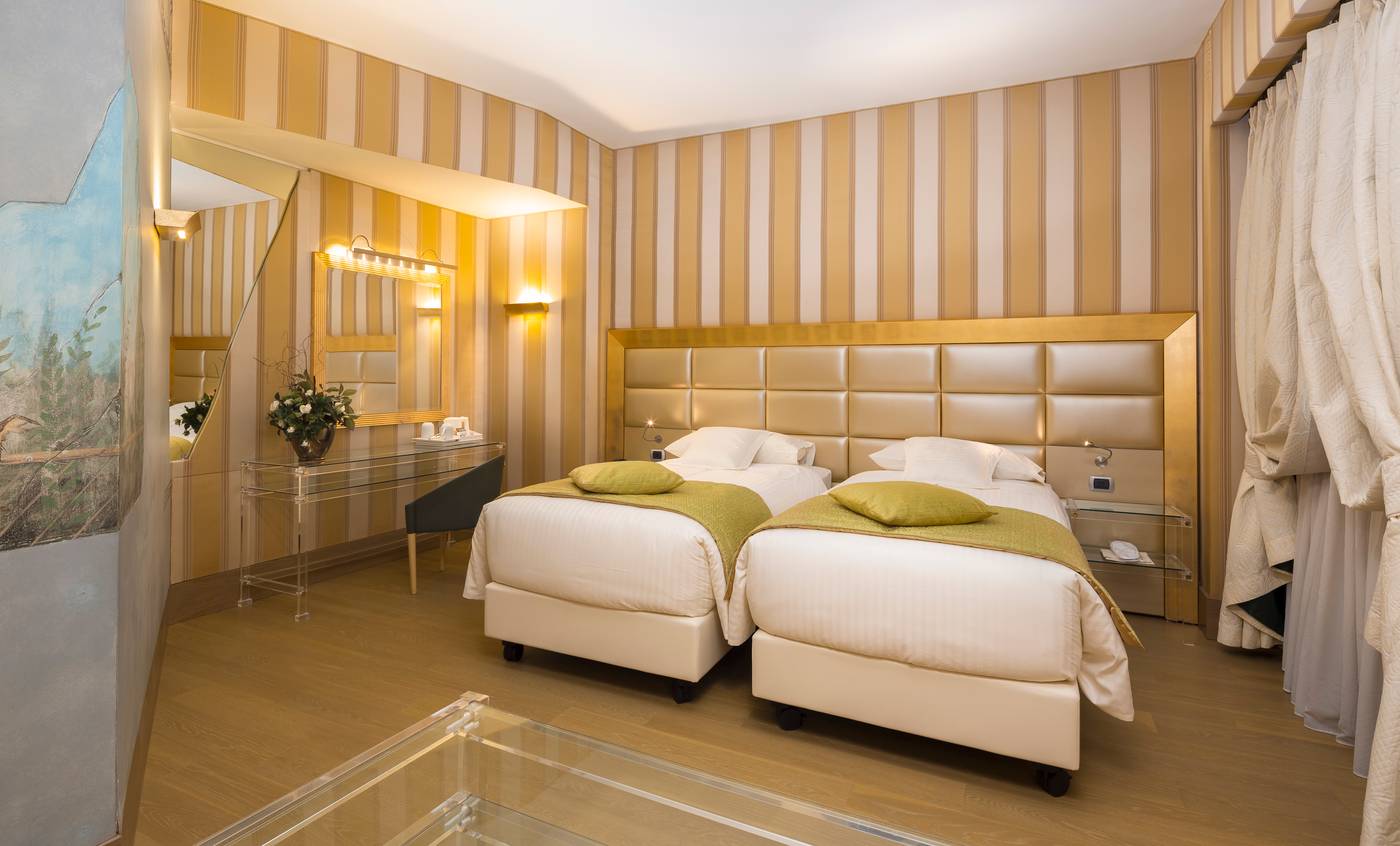 Antares-Hotel-Rubens-Room-15