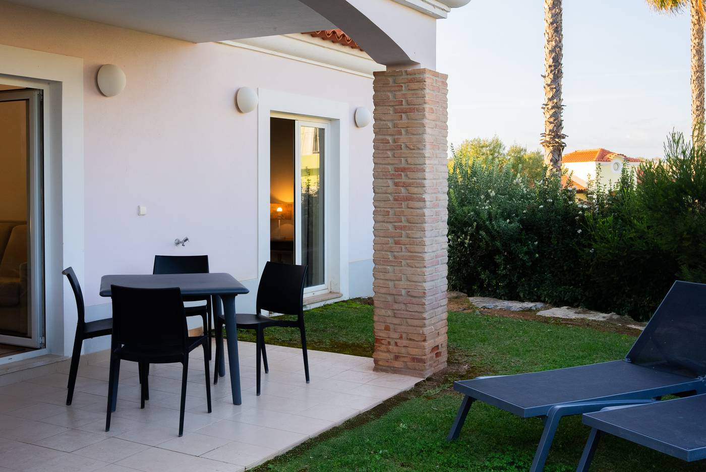 Eden-Villas-and-Apartments-Room-16