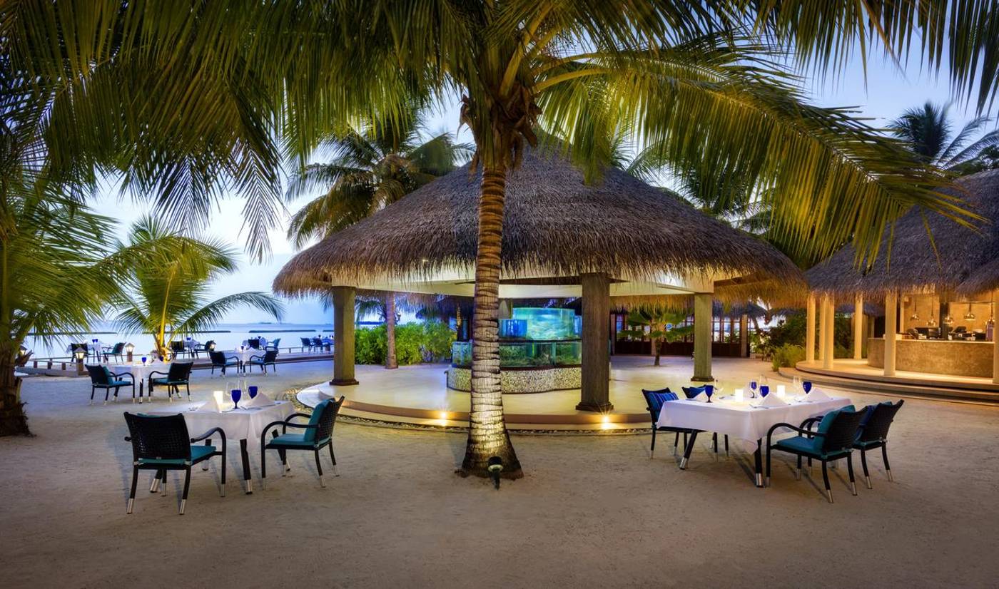 Sheraton Maldives Full Moon Resort & Spa
