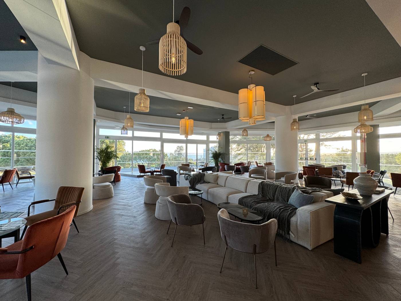 Pestana-Blue-Alvor-Beach-All-Inclusive-Hotel-Bar-52